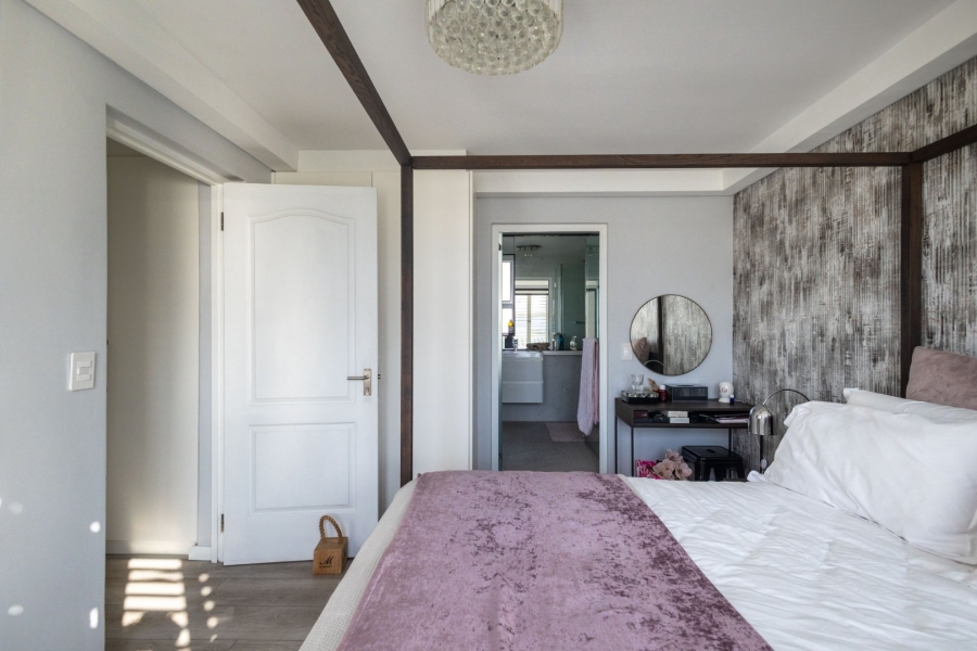 3 Bedroom Property for Sale in Bowtie Western Cape